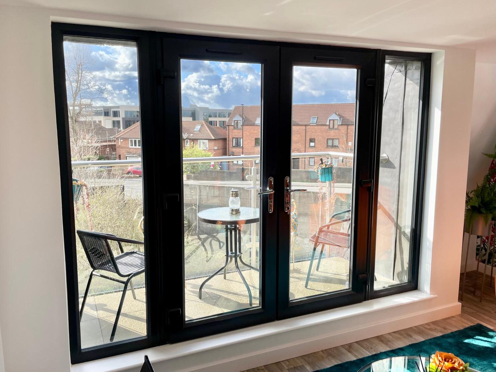 Appartement Minster Peek With Free Parking à York Extérieur photo